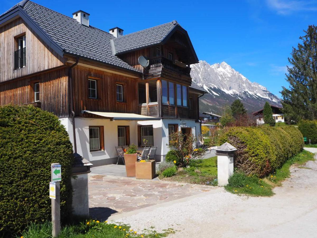 Der Grimmige Berg Apartment Sankt Martin am Grimming Exterior photo